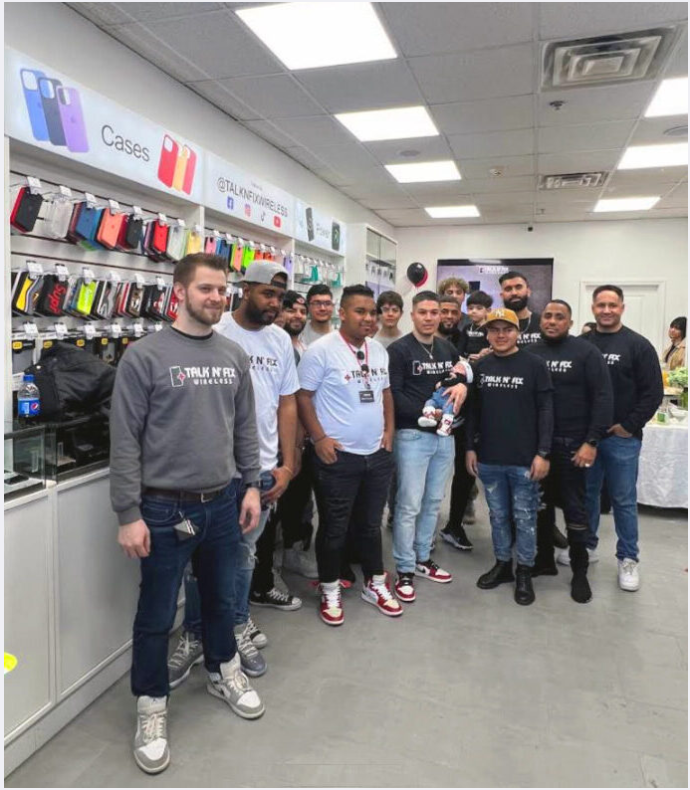 Talk N Fix Wireless team and founder Rey